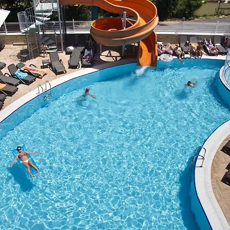 Szálloda (adults Only)