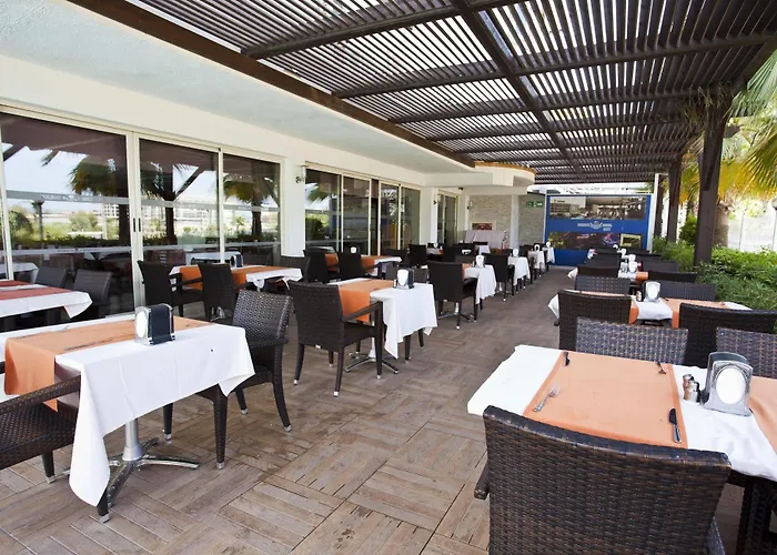Adella Side (adults Only) מלון מנבגט