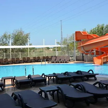 Adella Side (adults Only) Otel 4*