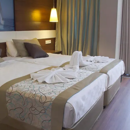 Adella Side (adults Only) Otel