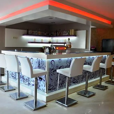 Adella Side (adults Only) 4*