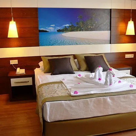 Hotell Adella Side (adults Only)